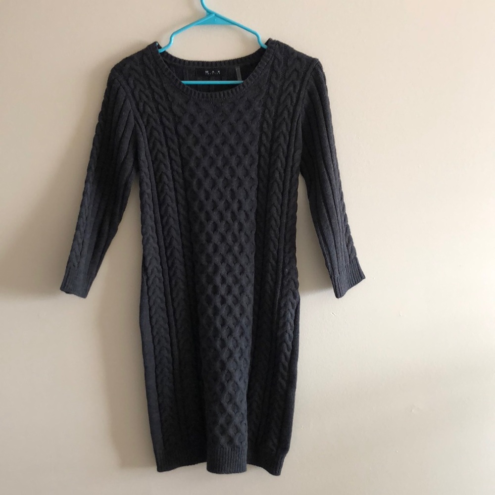 Mak dark grey knit dress